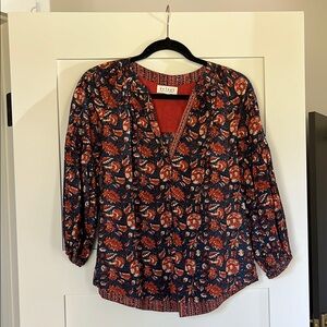 Velvet by Graham & Spencer res and navy 3/4 Sleeve cotton top